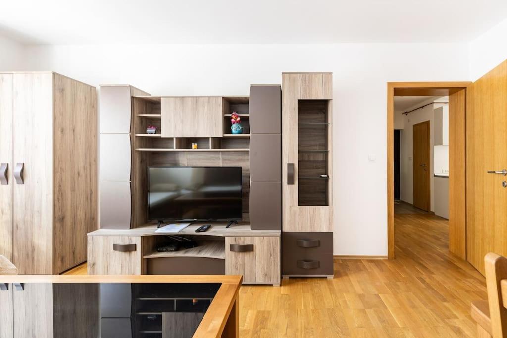 Apartman Dino SJJ Exterior foto
