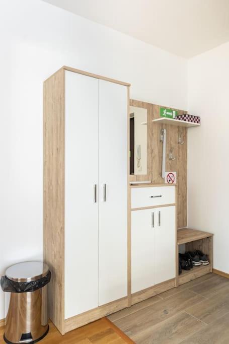 Apartman Dino SJJ Exterior foto